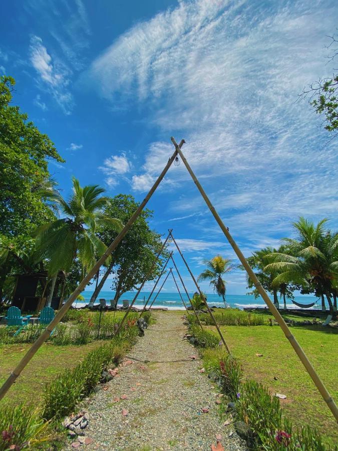 Ocean View Lodge Cahuita Exterior photo